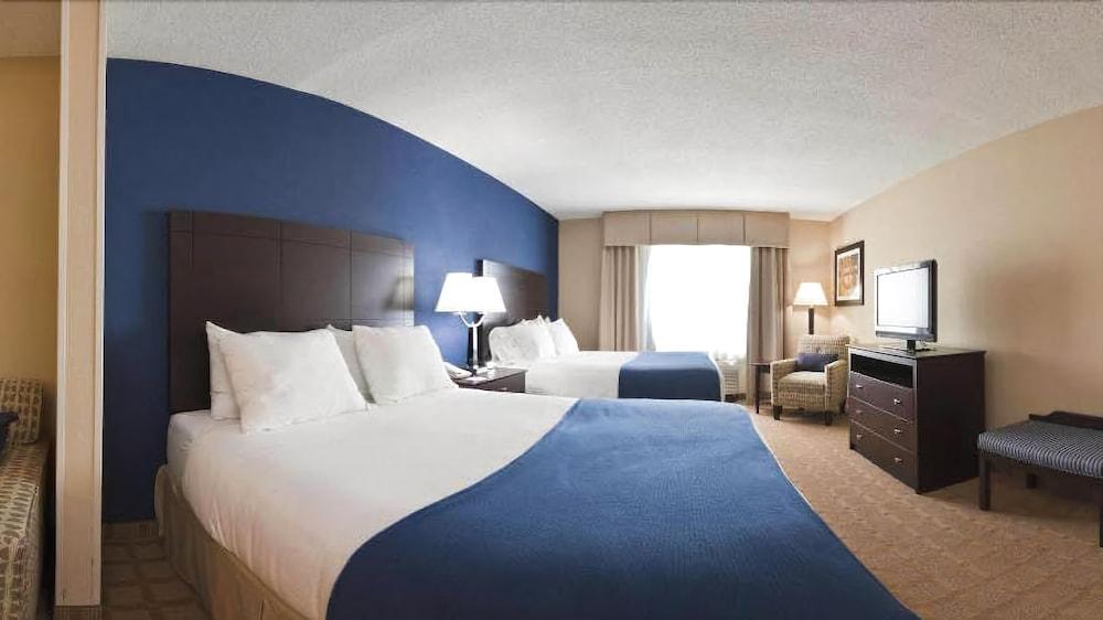 Holiday Inn Express Hotel & Suites Fort Pierce West By Ihg Dış mekan fotoğraf