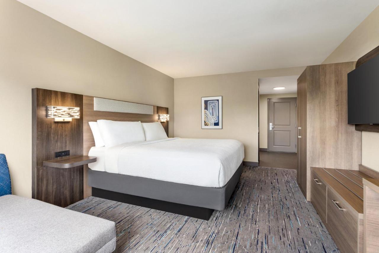 Holiday Inn Express Hotel & Suites Fort Pierce West By Ihg Dış mekan fotoğraf