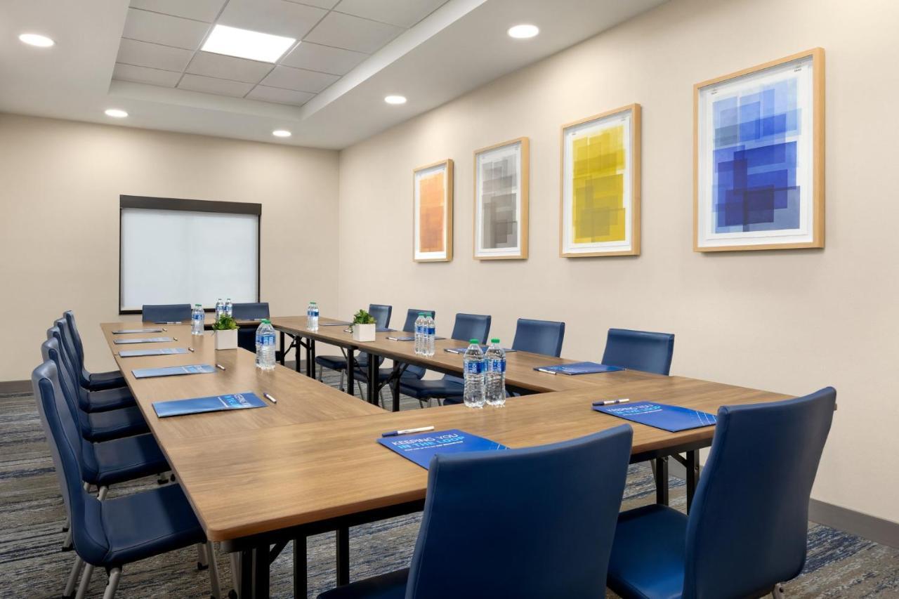 Holiday Inn Express Hotel & Suites Fort Pierce West By Ihg Dış mekan fotoğraf