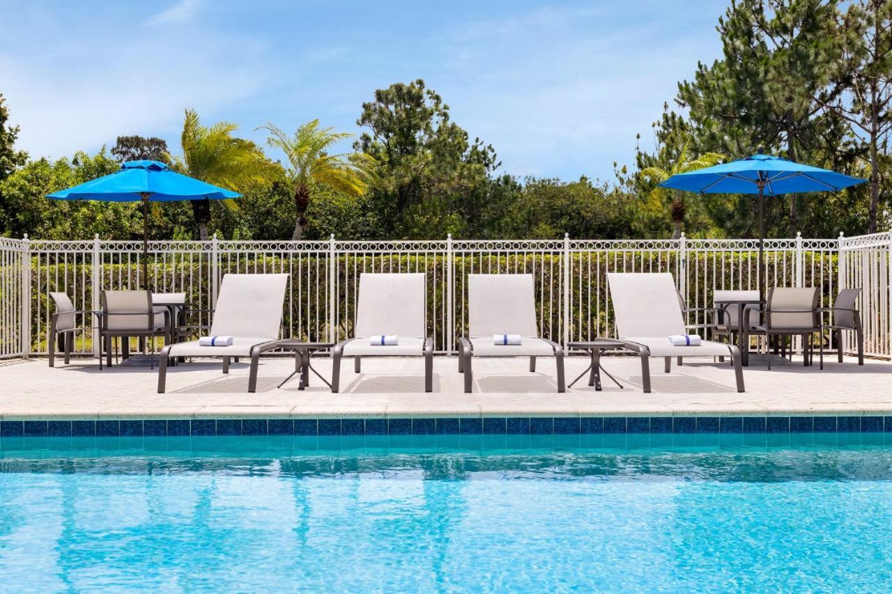Holiday Inn Express Hotel & Suites Fort Pierce West By Ihg Dış mekan fotoğraf