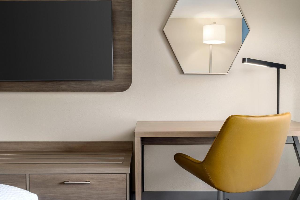Holiday Inn Express Hotel & Suites Fort Pierce West By Ihg Dış mekan fotoğraf